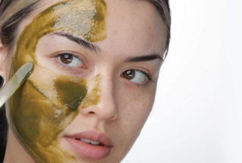 Deep-Detox-Mask-applied